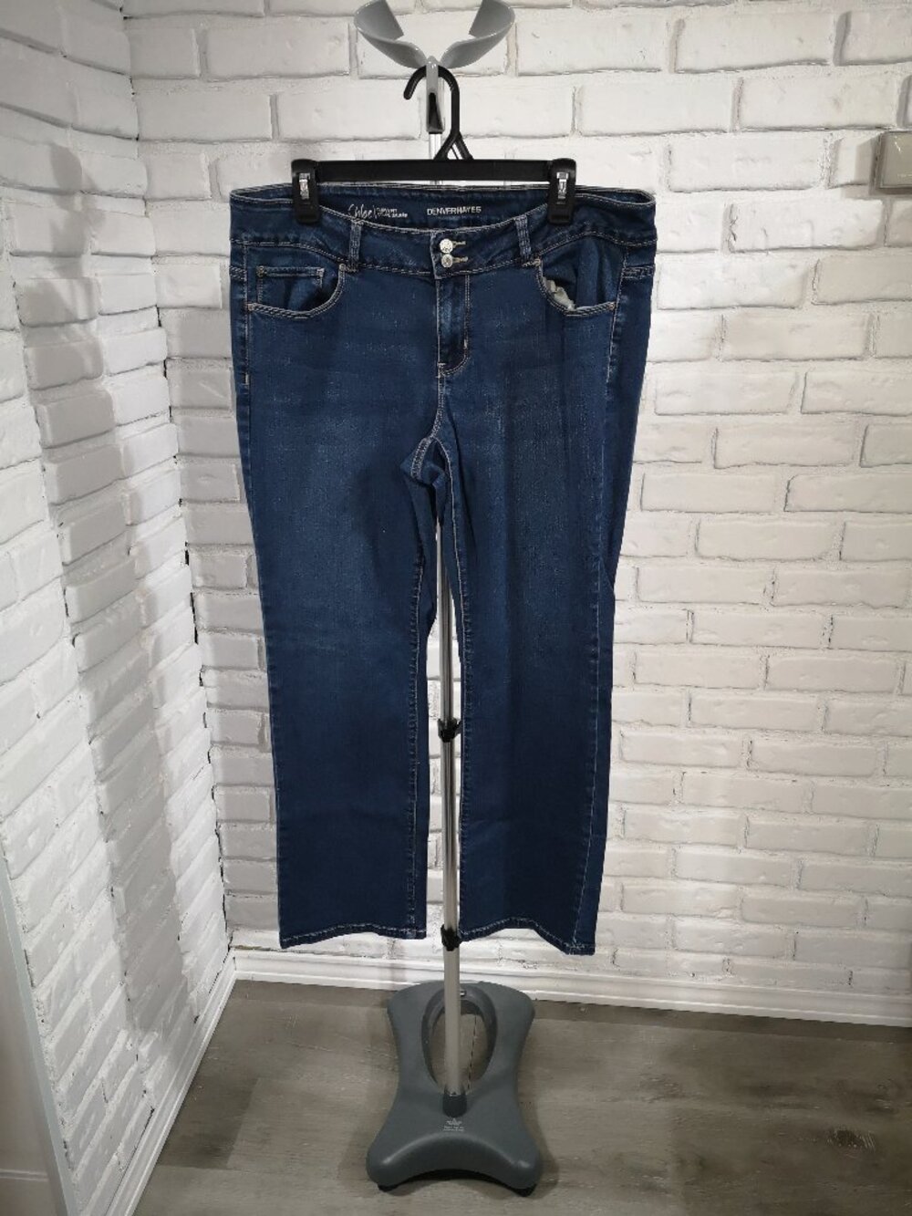 Classic Dark Blue Women's Jeans